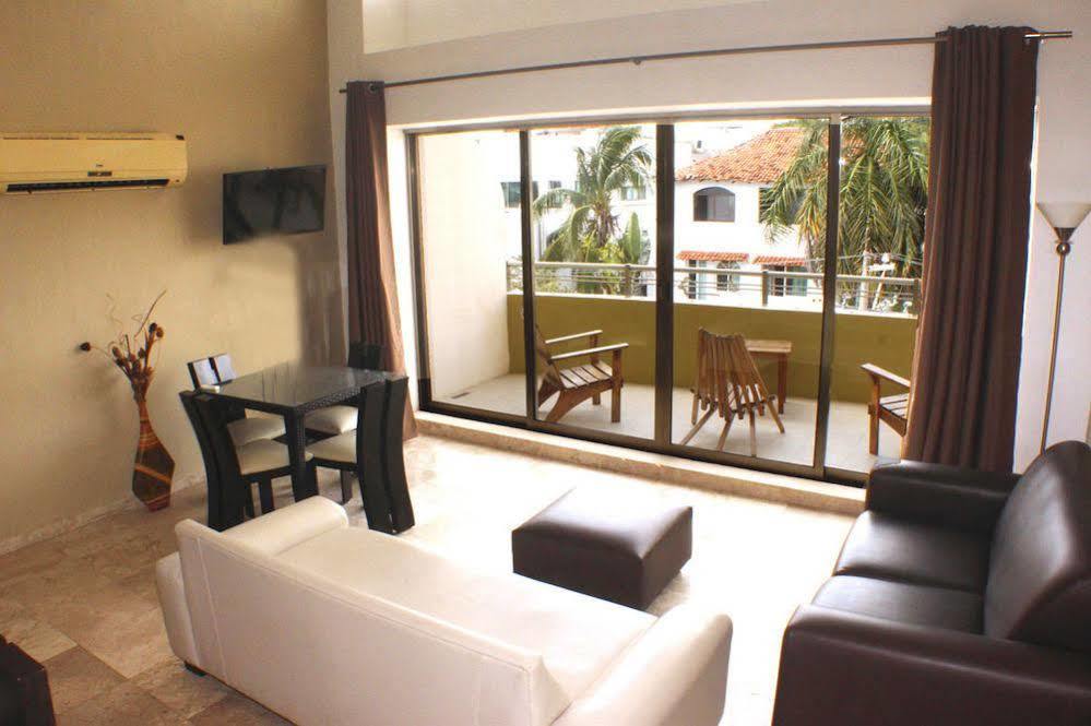 Ocean Plaza Condos Playa del Carmen Bagian luar foto